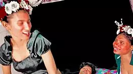 Wet BFF threesome: fucking, licking pussy till everyone squirts wildly