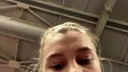 Public workout turns into sneaky fingering and masturbation outdoors