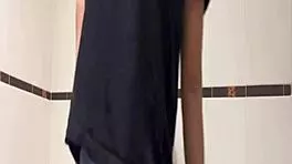 morena slut begs for raw fuck in public bathroom