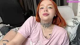 Luv her young pussy squeezin tight hugs!