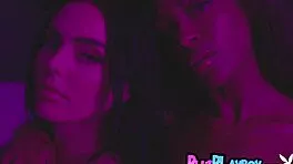 Black Teen Amber Rose Poses Naked with Big Tits