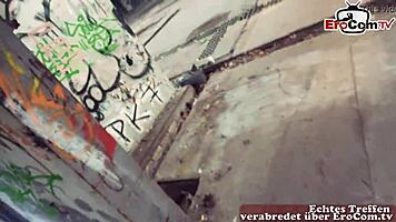 Wow! 18-year-old German teen picked up for spontaneous outdoor sextreffen!