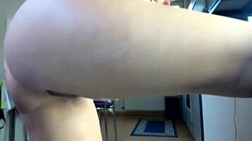 seductive wife webcam showoff with big ass masturbation