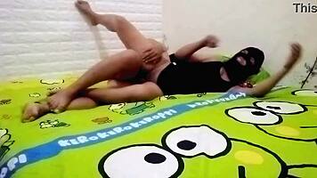 出轨印度阿姨猛干潮吹