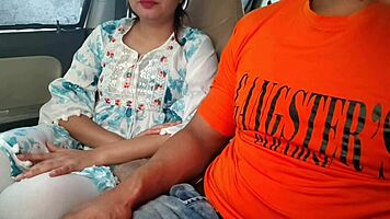 Cute Desi Saara Bhabhi Takes Huge Dick in Risky Outdoor Car Fuck