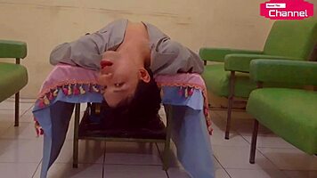 哟，Hansel Thio在这里！我是个饥渴的模特儿，为粉丝们把自己当菜肴。第1部分！😜