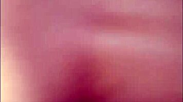 印尼制服小可爱两晚骑屌狂欢