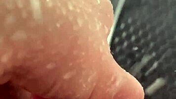 hot aesthetic girl masturbates in sunny shower, teen amateur from saudi arabia in los angeles usa