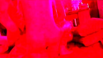 Garota Safada Faz Orgia Sem Camisinha Com 4 Amigos Ao Som De Funk E Luz Vermelha