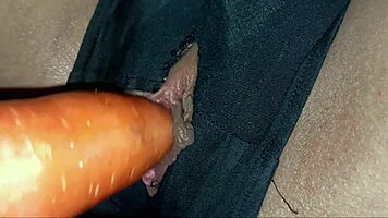 18 year old tinder babe gets massive facial cumshot from huge monster cock