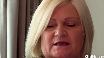 hey sultry mature seduces cute teen model naked